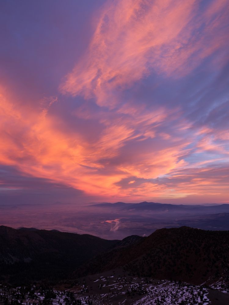Your mountain fact o' the day- Mount Eddy is the highest summit West of interstate 5 in the US. (Photo at 28mm, full frame equiv)