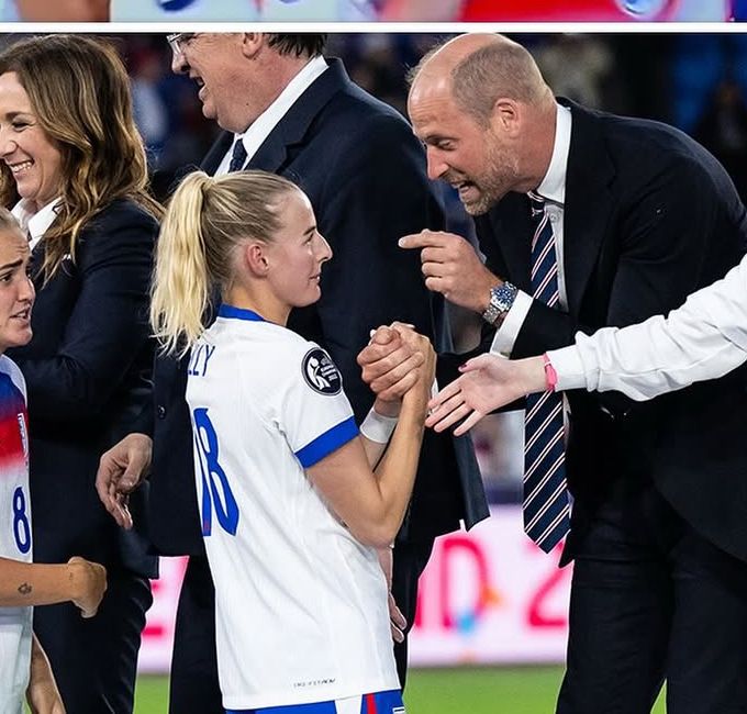 Prince William congratulating Chloe Kelly but in a pointy threatening way