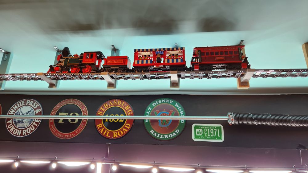 Lego Disney Train