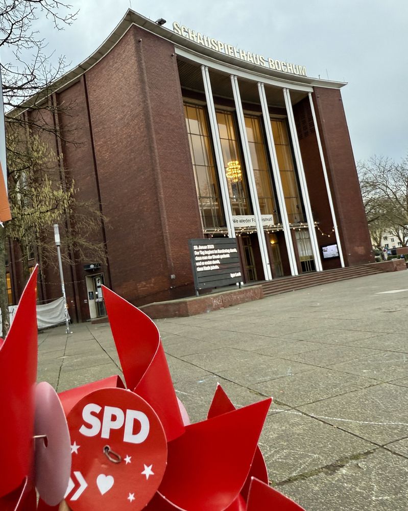 Wahlkampf der SPD im Bochumer Ehrenfeld für Serdar Yüksel