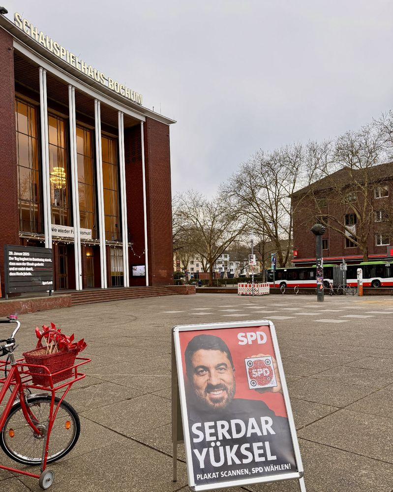 Wahlkampf der SPD im Bochumer Ehrenfeld für Serdar Yüksel