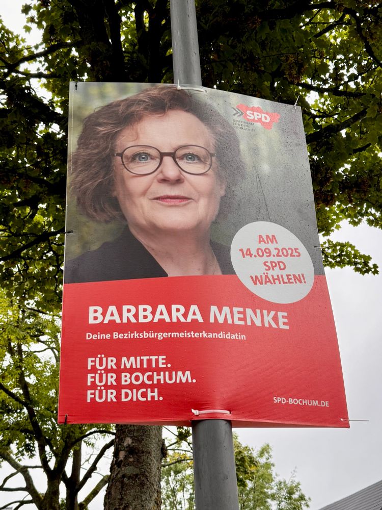 Plakat von Barbara Menke (Kandidatin der SPD Bochum-Mitte für das Amt der Bezirksbürgermeisterin in der Bezirksvertretung Bochum-Mitte 