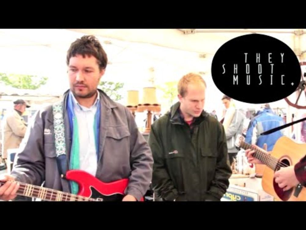 The Wave Pictures - Eskimo Kiss // THEY SHOOT MUSIC