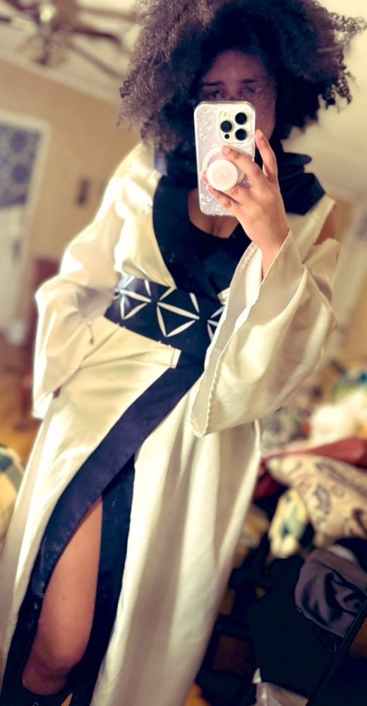 I actually broke some of the strings for this robe ahaha so next time I gotta use pins to hold it in place 😅
Next time I put this I intend on applying the tattoos too.