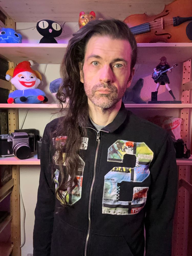 Some middle aged white dude with hair that has been growing for 1751 days