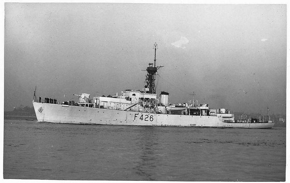 HMNZS Kaniere, Loch Class frigate – RNZN Service: Commissioned 27 September 1948, Paid off 22 December 1960 – Completed: February 1945 – commissioned as HMS Loch Achray