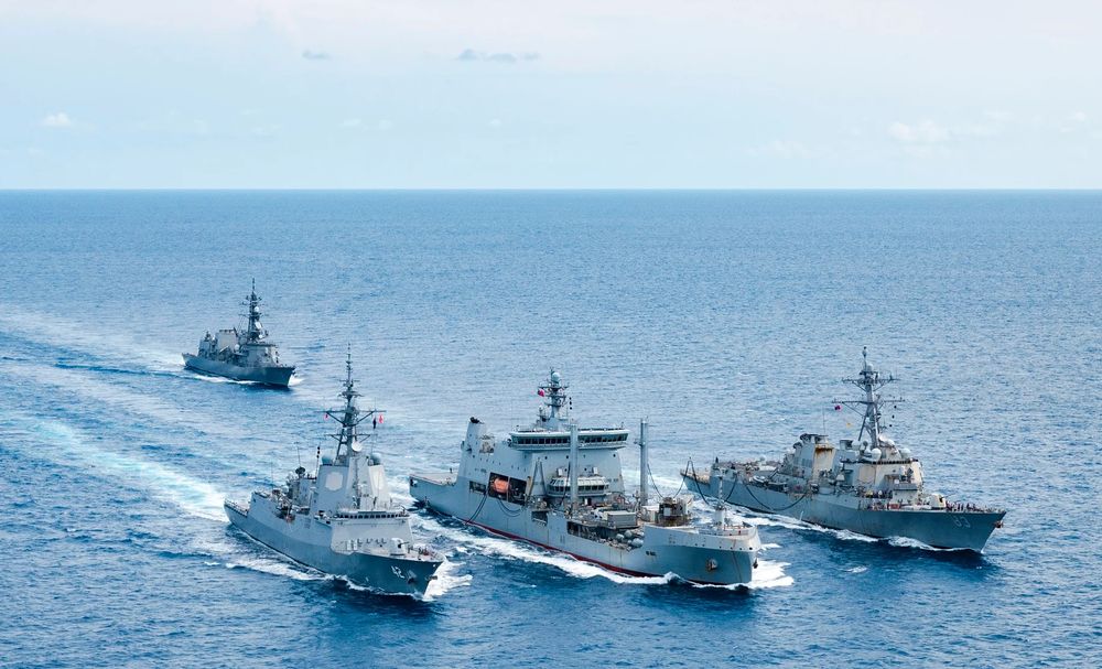 Warships from the Philippines, Australia, New Zealand, U.S. and Japan Sail in Joint South China Sea Patrol 