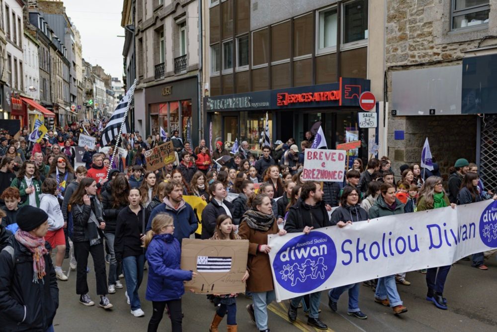 Cash crisis threatens Breton-language schools