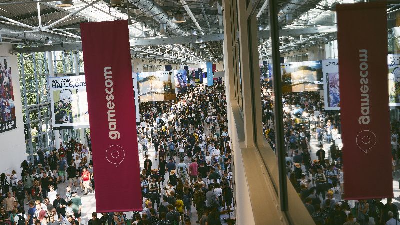 Crowds at Gamescom in Cologne.