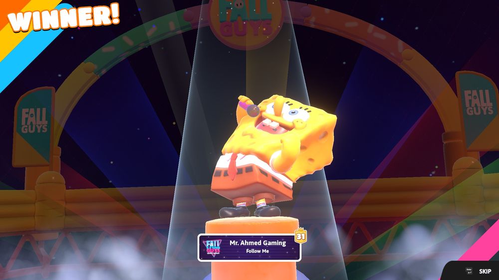 Winner celebration screen in Fall Guys. Player in a Spongebob Squarepants skin is singing into a microphone.