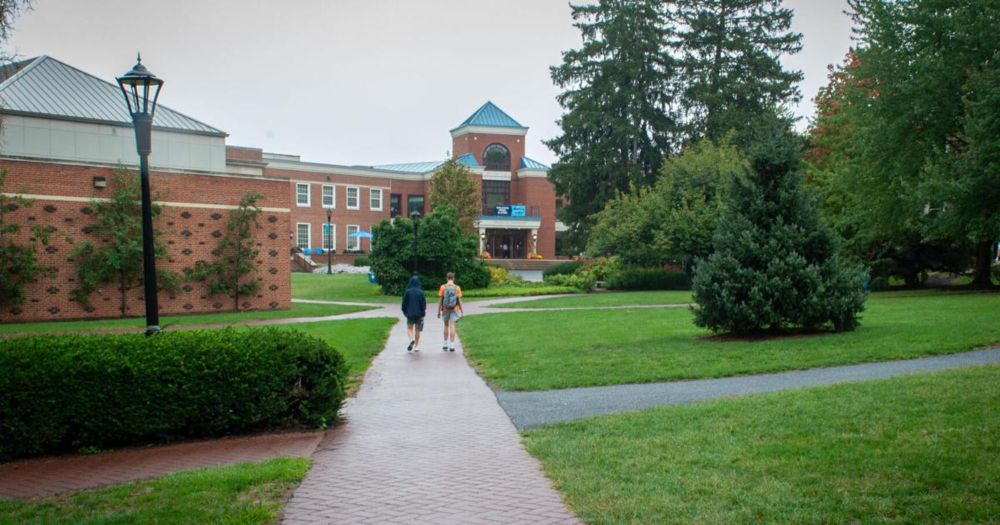 Elizabethtown College reduces full-time faculty by 13, cuts a handful of programs [update]