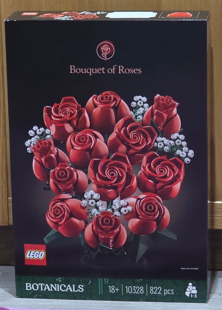 Lego Bouquet of Roses box