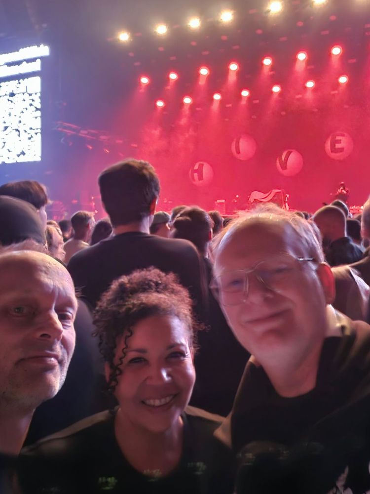 Maken jag och Fregga på Hives i Globen