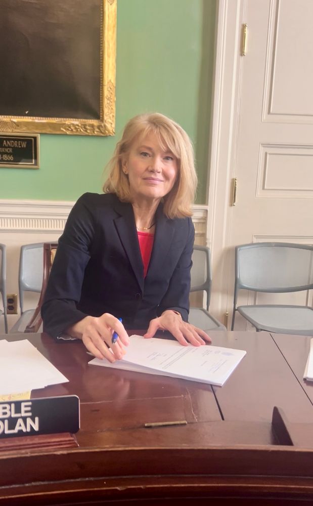 Governor’s Councillor Mara Dolan seared in the chamber. 