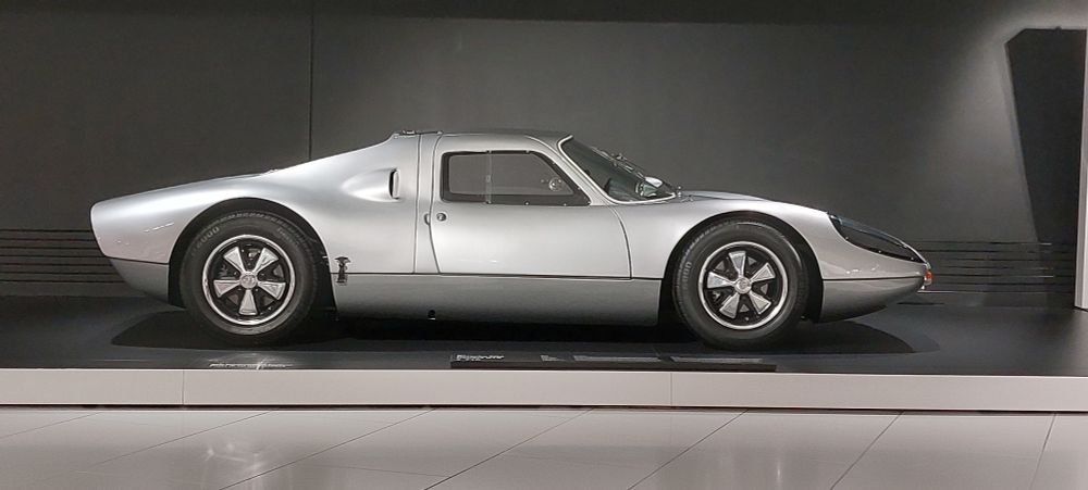 A perfect Porsche 904