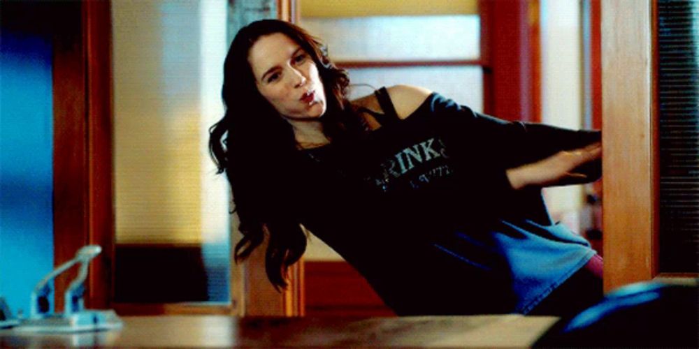 Wynonna Earp Hey GIF