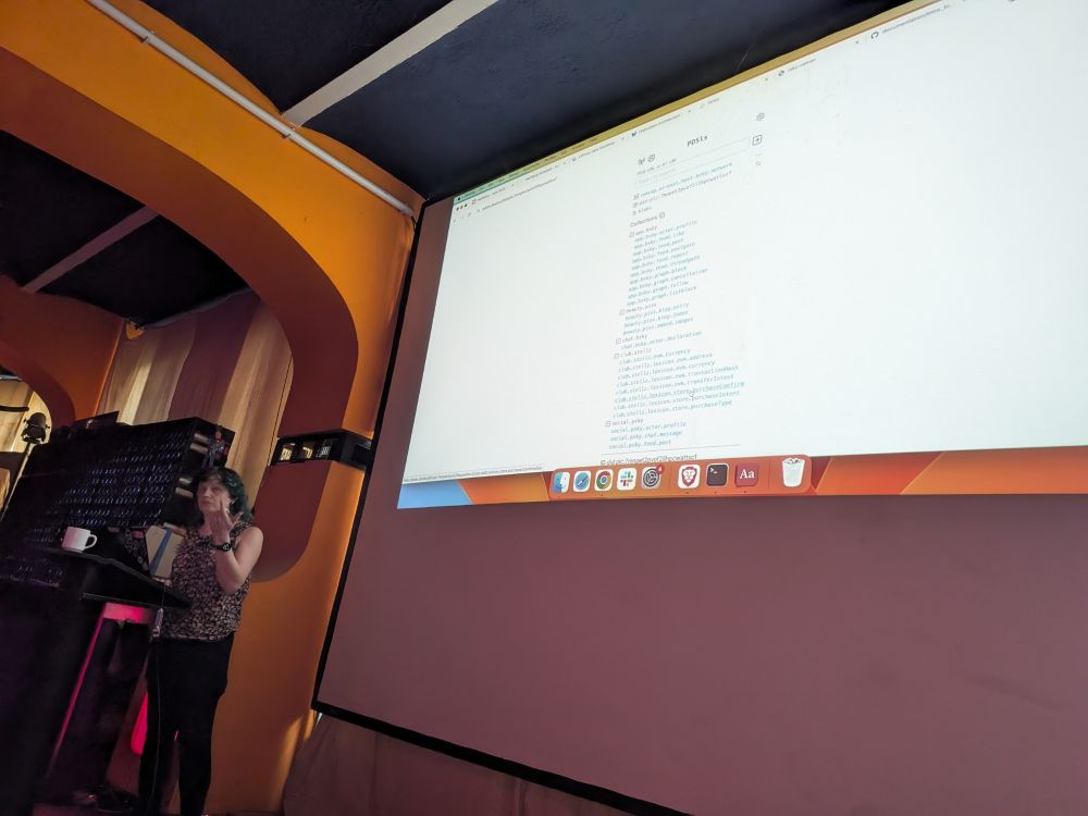 Stellz showing off and early payments lexicon for ATProto at Hashberg.