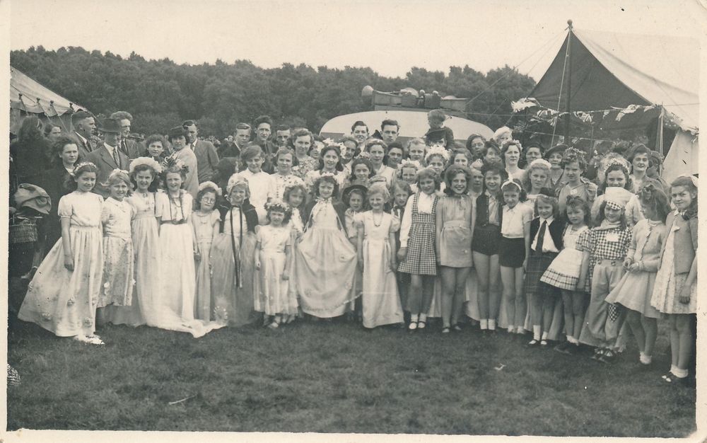 Dathliadau Diwrnod VE, Parc y Mynydd Bychan, 9 Mehefin 1945. 