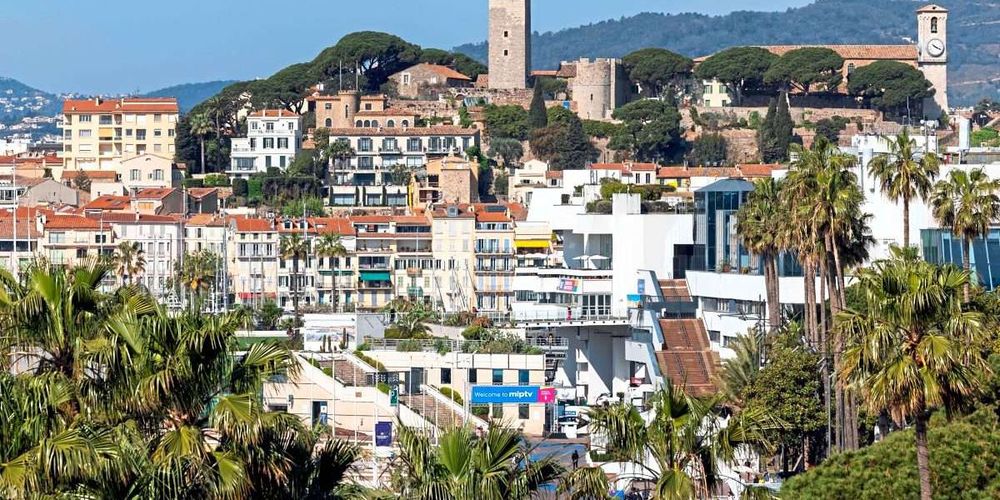 Cannes von schweren Unwettern getroffen