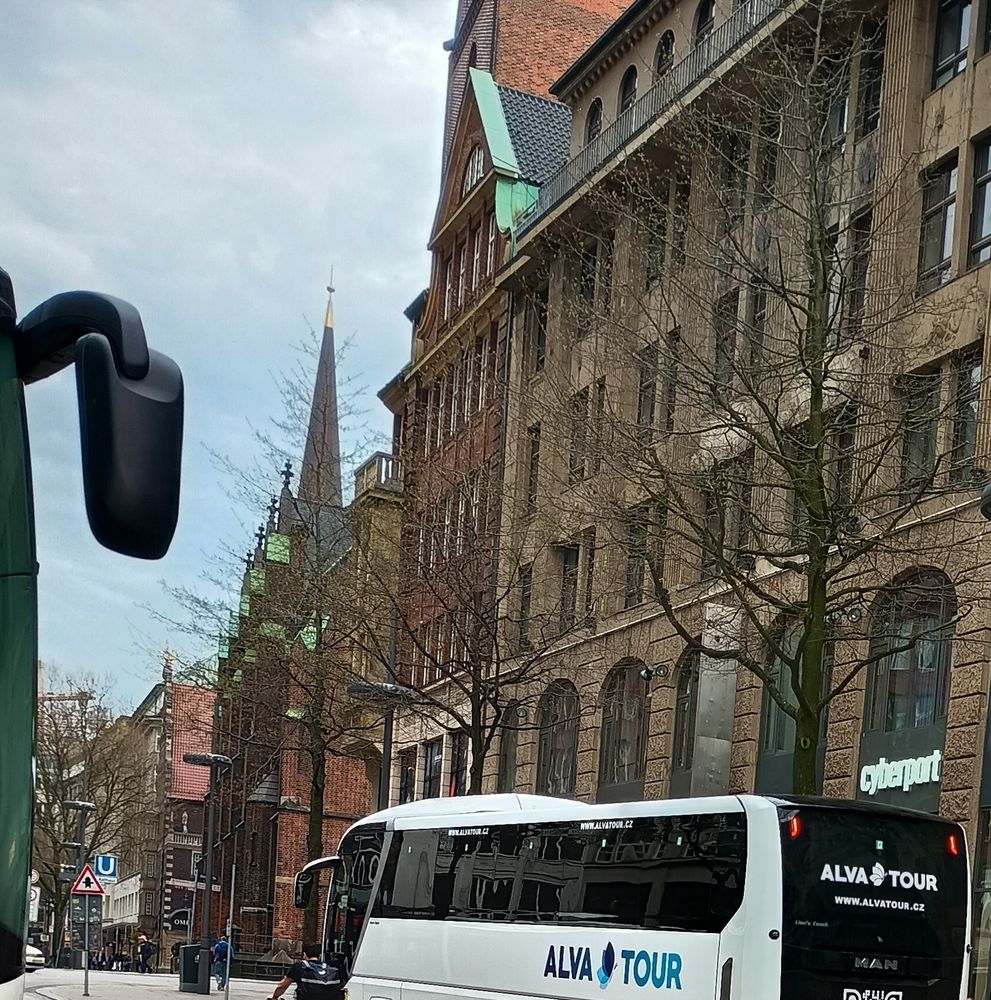 ALVA on TOUR Innenstadt Hamburg.