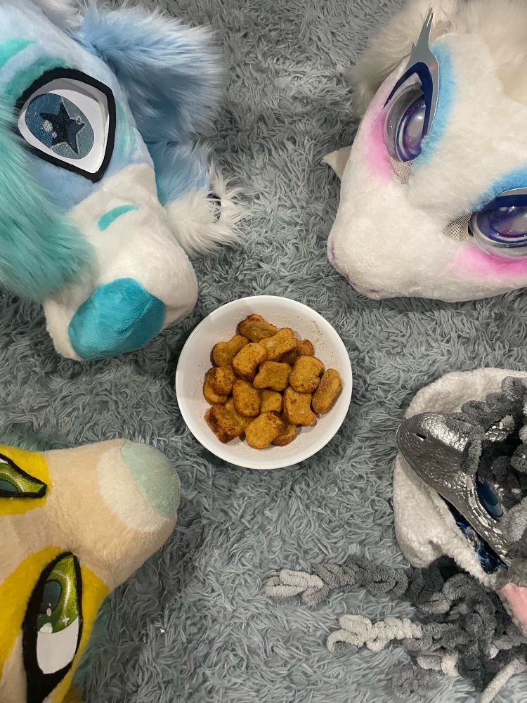 Chicken nuggets 