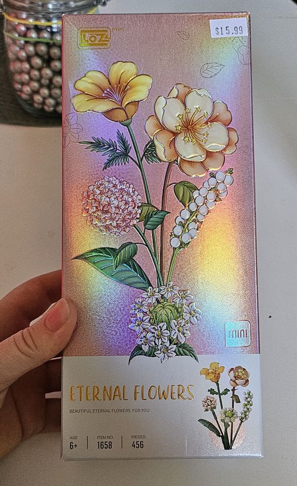 A lego box of flowers to build