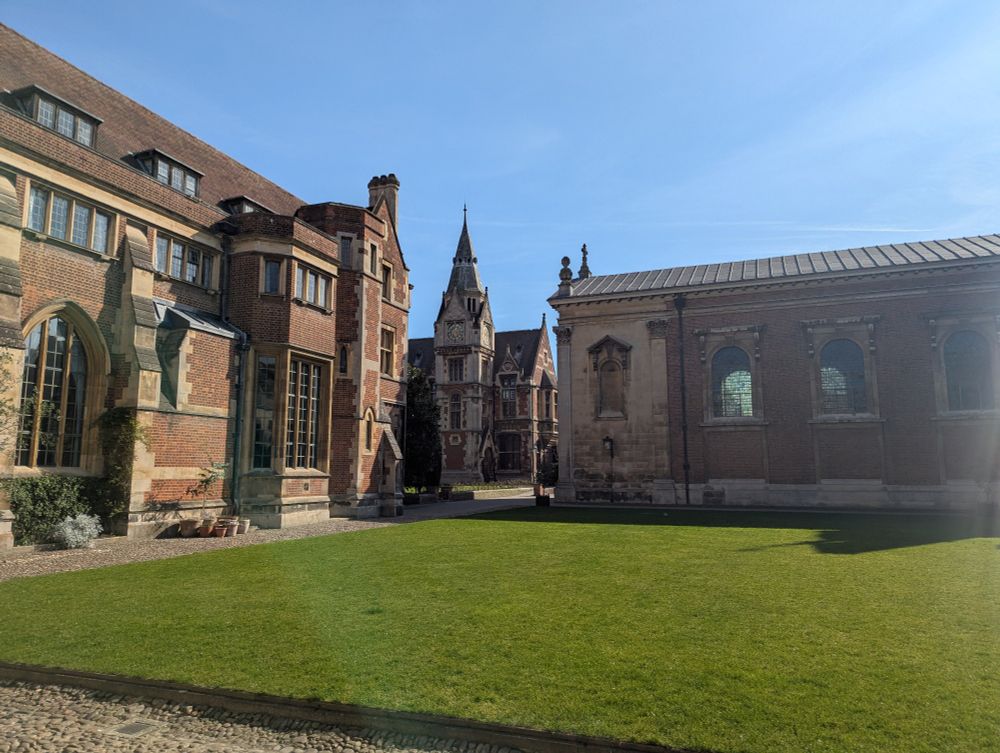 Picture of the front court of Pembroke College Cambridge
