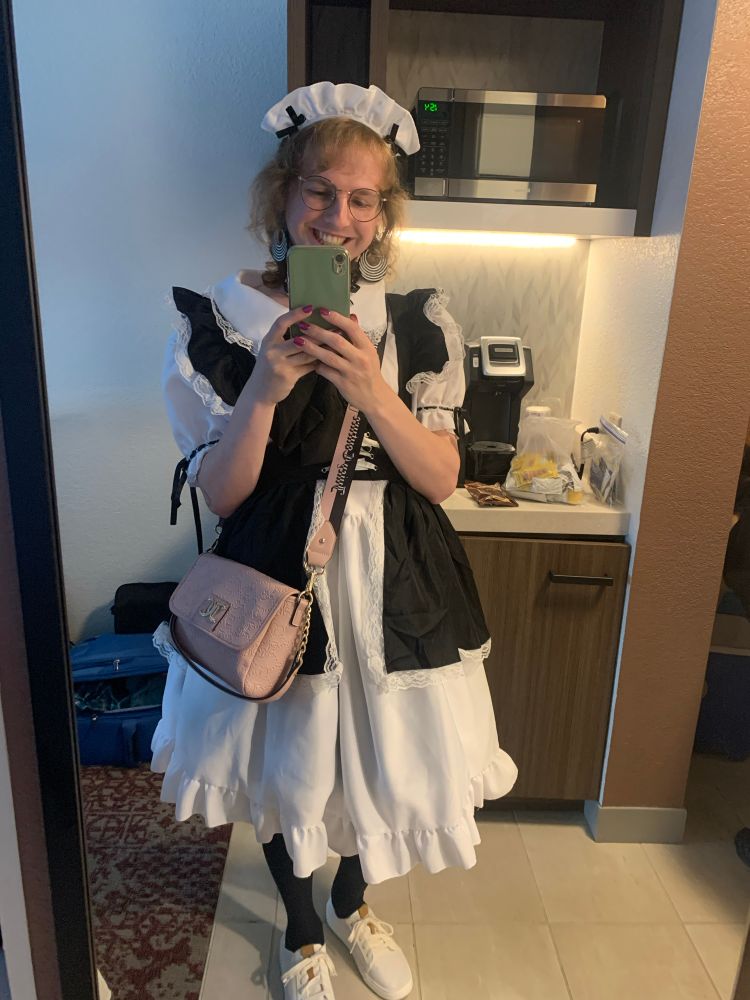 Selfie in a maid outfit! <3