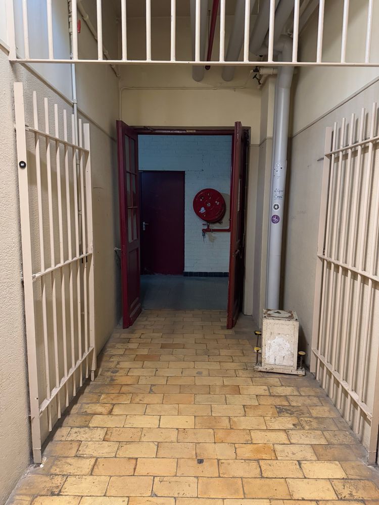 Another corridor with a corner