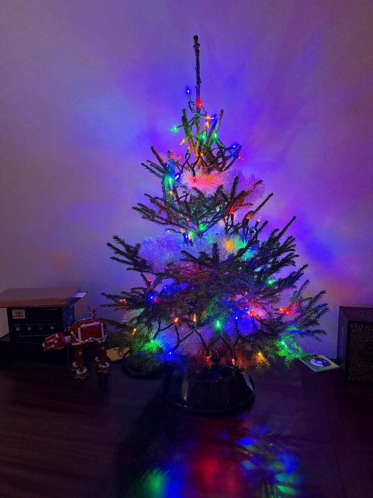 3 ft pine tree decorated with lights 
