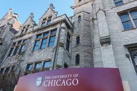 Gothic style building at the University of Chicago 