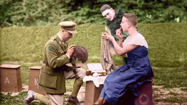 Maple Leaf Concert Party in France, September 1917. Library and Archives Canada/PA-001950 (modified from the original). (VF6-14 © The Vimy Foundation)