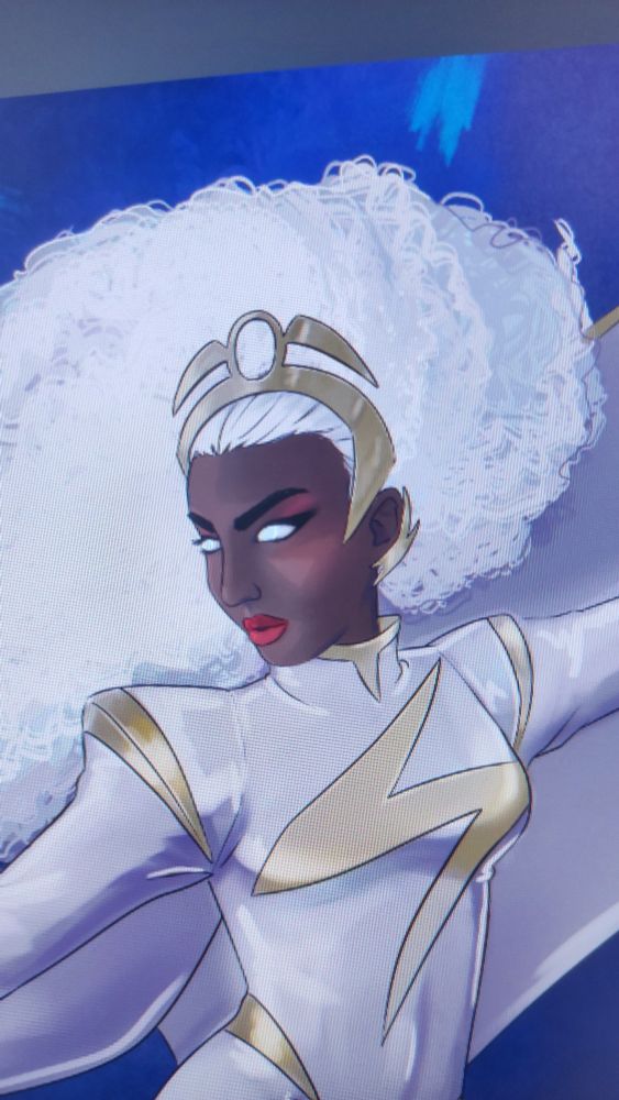 Desenho focado em detalhes de busto da Tempestade 