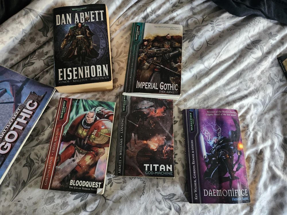 Digest editions of Bloodquest, Titan, Daemonifuge and Imperial Gothic, plus the Eisenhorn omnibus edition 