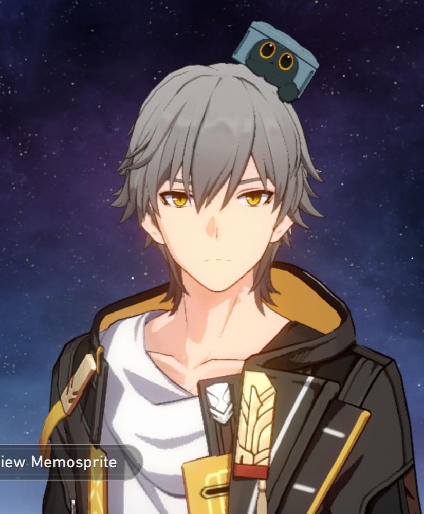 Caelus wearing a trash cake