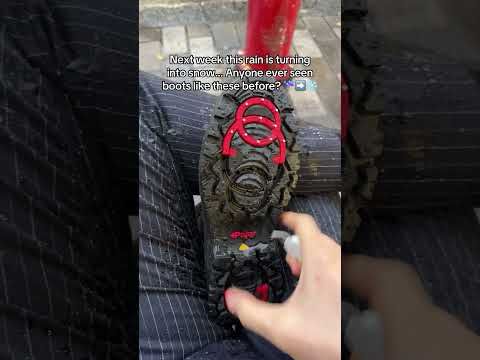 They’re also waterproof so this rain that is going on today was useful! #rain #snow #winter