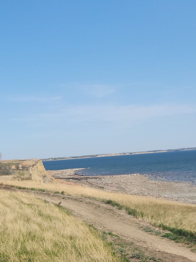lake sakakawea