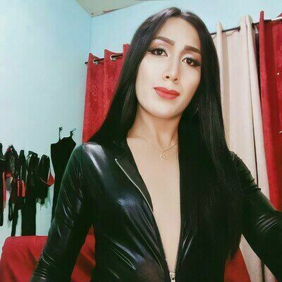 Any Plans For Tonight? 😍

#shemales