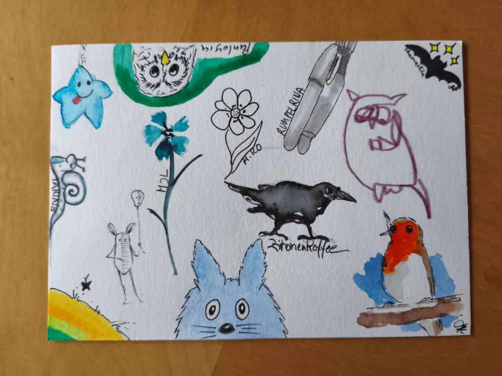 Selbstgemalte Postkarte mit kleinen Zeichnungen der teilnehmenden Künstler*innen. 