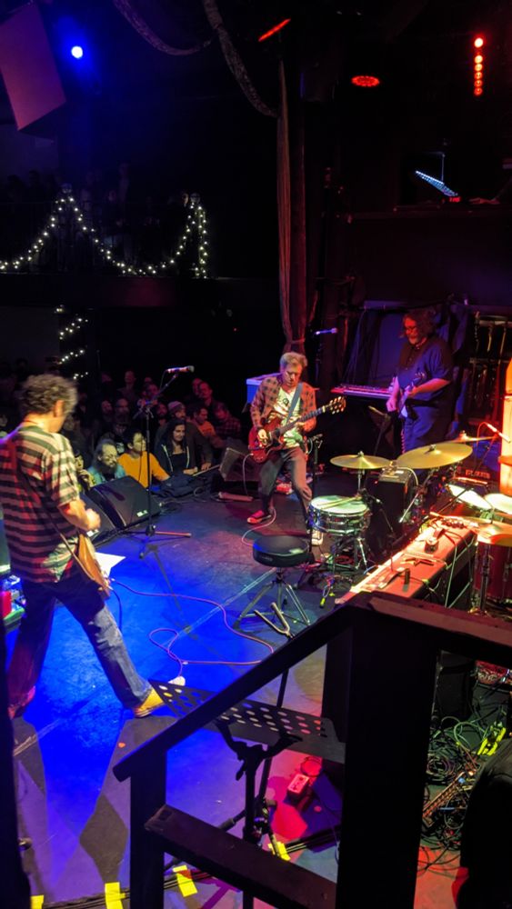 Yo La Tengo jam with Mac McCaughan, shot from side of stage