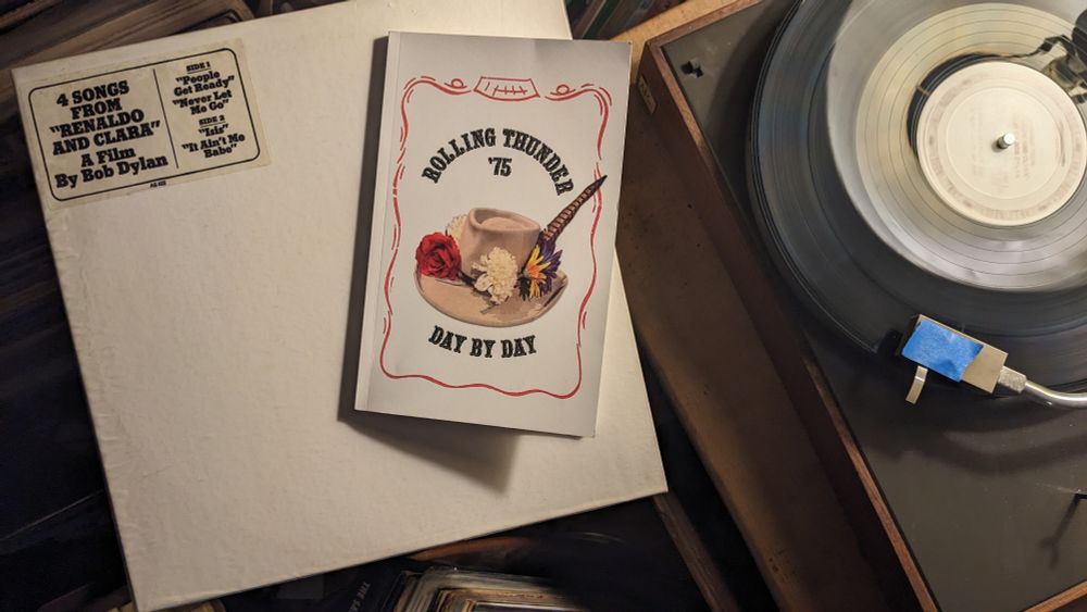 4 songs from Renaldo and Clara 12-inch plus Rolling Thunder Day By Day book 