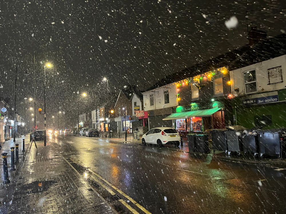 Newland Avenue, Hull. Streetscape with heavy snow. 