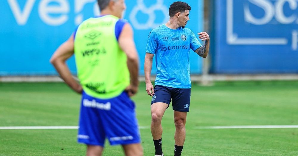 Mayk ou Fabio: a disputa pela lateral esquerda do Grêmio no Gre-Nal 443 | GZH