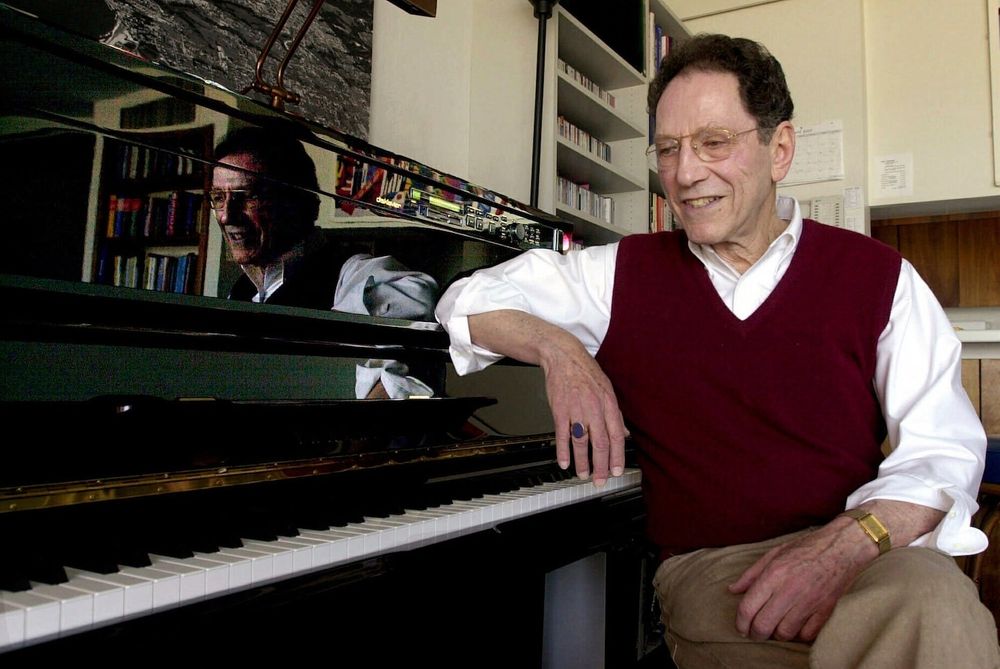Tom Lehrer, master satirist of Cold War era, dies at 97