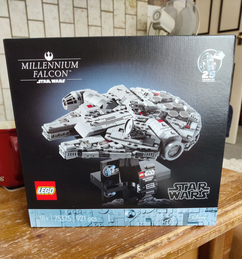 Photo of the box for a Lego Millennium Falcon, set number 75375. 