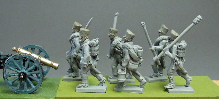 Greens of 18mm Prussian foot artillery figures marching