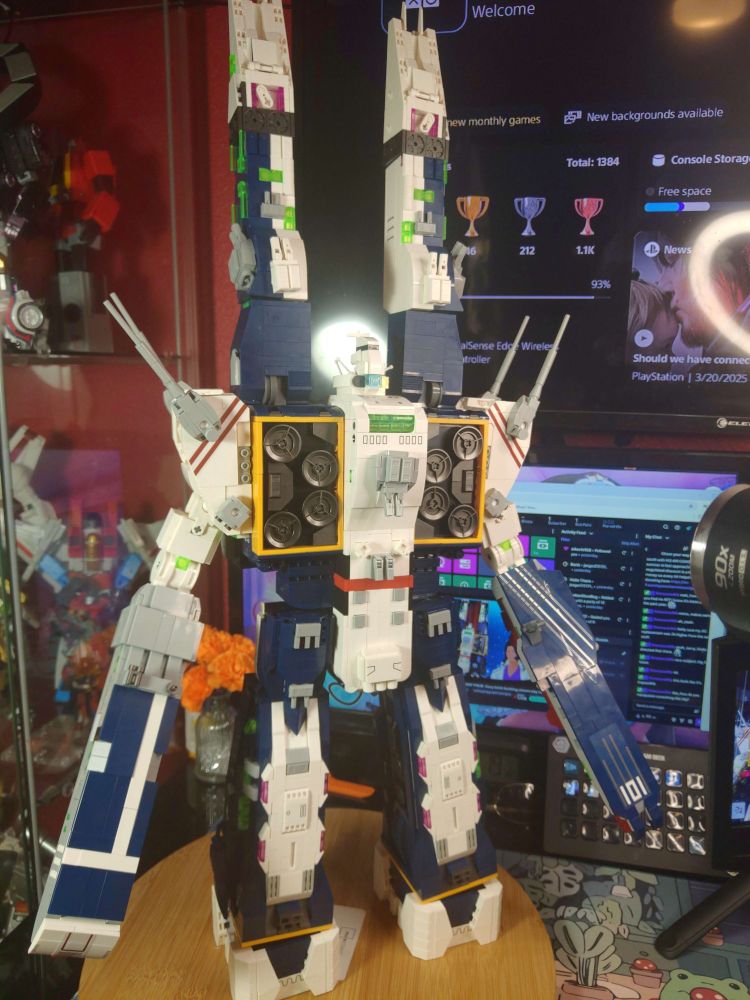 Macross SDF-1 in Attack Configuration. Made out of not-lego bricks.