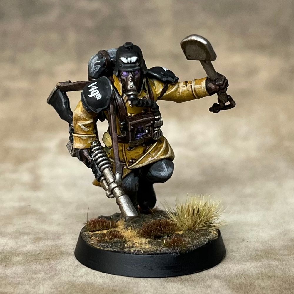 Kreig soldier wielding a shovel (entrenching tool) as a weapon