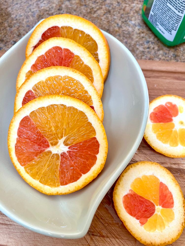 Multicolored orange slices