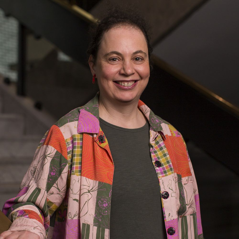 Dr Anne Kinderlerer